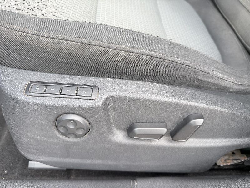 Škoda Superb 2.0 TDi 103kw  - fotka 22 z 29