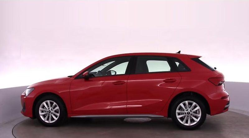 Audi A3 Sportback 35 TFSI Kamera  - fotka 9 z 9