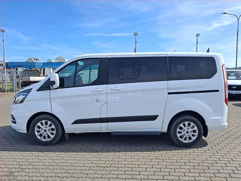 Ford Tourneo Custom (2023) Trend 2.0 EcoBlue, DPH - fotka 3 z 15
