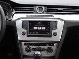 Volkswagen Passat (2015) Comfortline 2.0 TDI, Navi - náhled 10