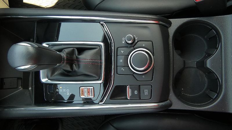Mazda CX-5 Homura 2.0 Skyactiv-G165 - fotka 17 z 25