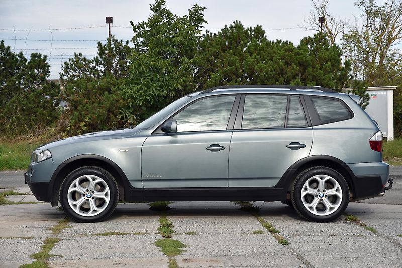 BMW X3 xDrive20d LCi,KŮŽE,VÝHŘEV,TEMP - fotka 5 z 40
