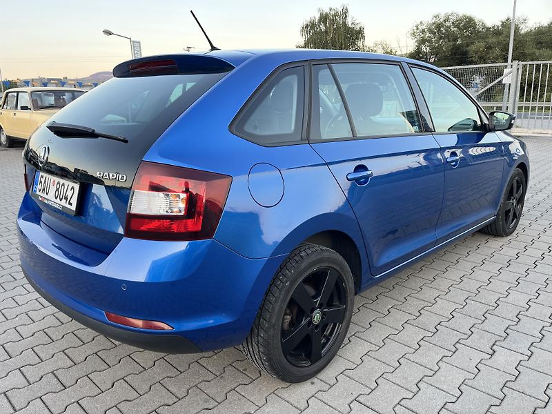 Škoda Rapid (2016) 1.6 TDi-85kW - fotka 7 z 15