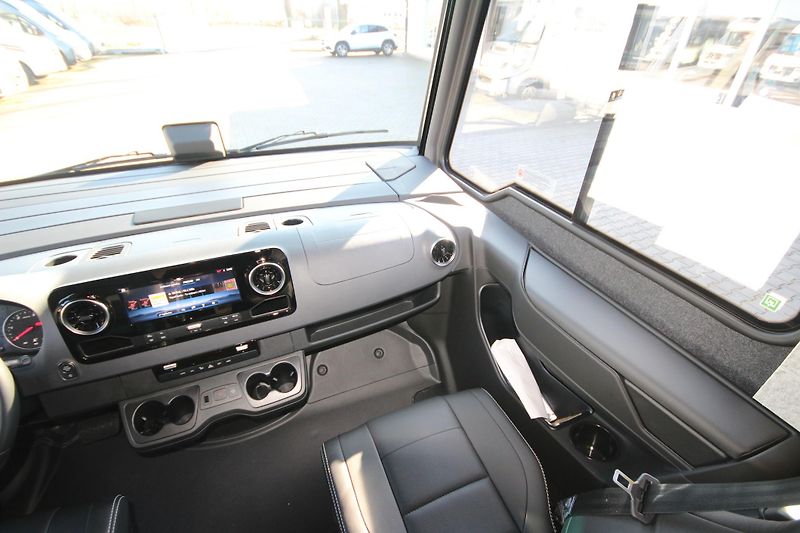 Niesmann+Bischoff (2025) ARTO 88 E model 2026 - fotka 26 z 79