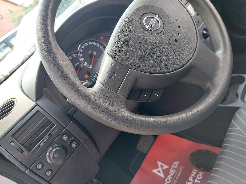 Opel Meriva (2006) 1.6i-16v automat - fotka 11 z 32