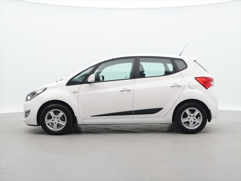 Hyundai ix20 1,4 I 66KW CZ KLIMA - fotka 4 z 24