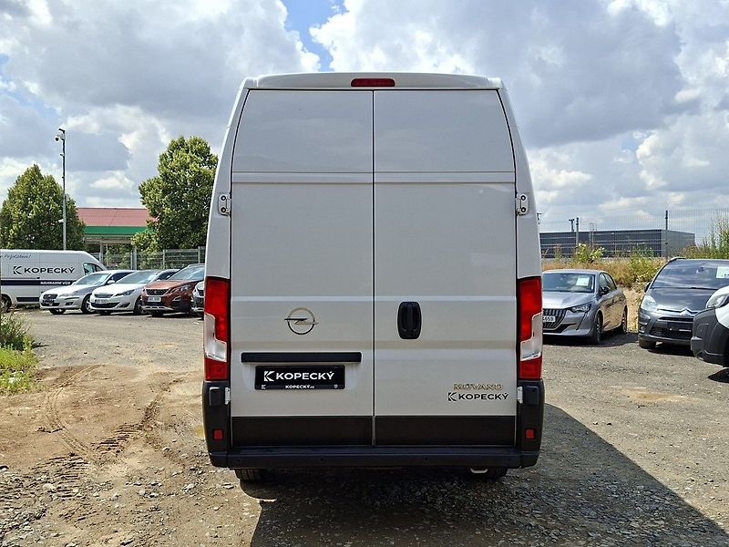 Opel Movano FG 4350 L4H3 2,2 CDTi 165k M6 - fotka 10 z 20
