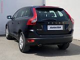 Volvo XC60 (2012) 2.4 D3 AWD, Summum, AT, +ALU - náhled 6