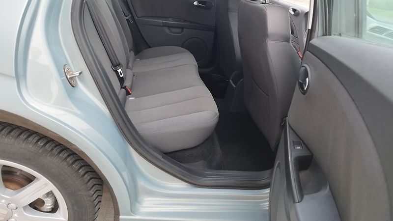 Seat Leon 1.6i,volat- 608 081 843 - fotka 13 z 15