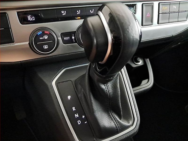 Volkswagen Multivan (2021) Comfortline 2.0 TDI - fotka 18 z 19