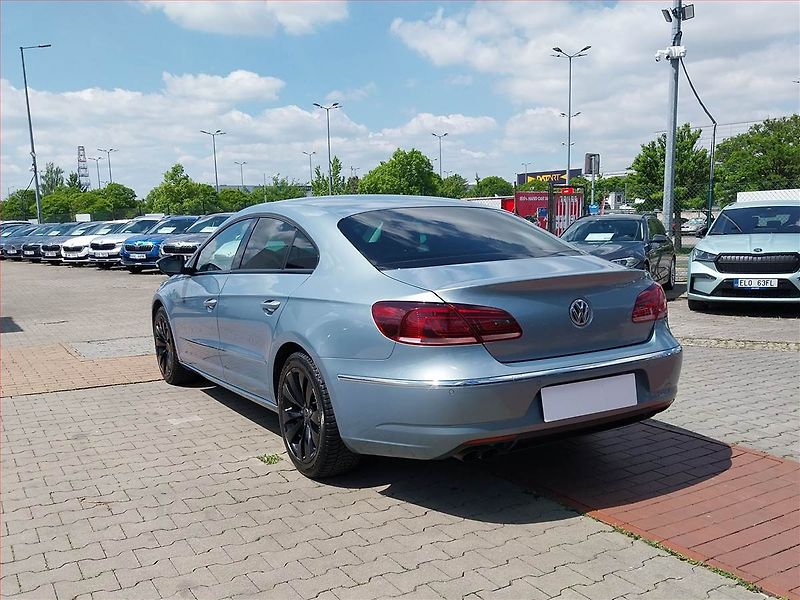 Volkswagen CC (2012) Comfortline 2.0 TDI, Automat - fotka 4 z 21