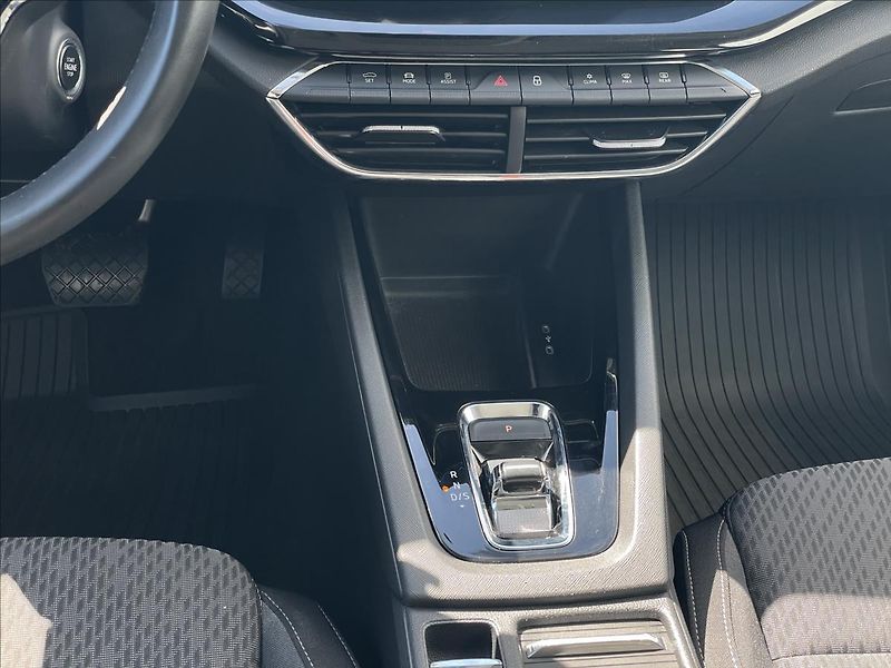 Škoda Octavia 2,0 TDI DSG Combi Style Plus - fotka 13 z 22