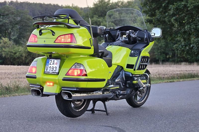 Honda GL 1800 Gold Wing Mamba Green - fotka 38 z 47