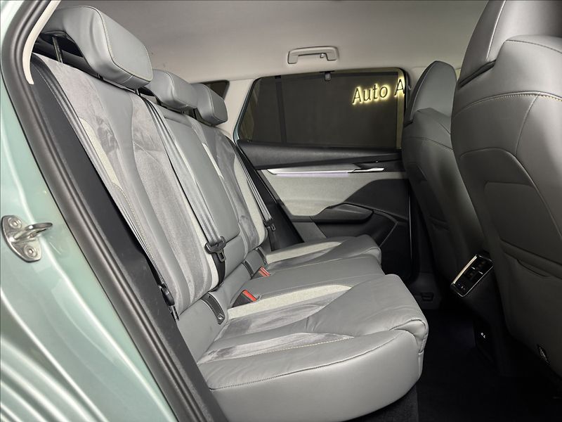 Škoda Enyaq 80x 4x4 195kW Matrix Assist - fotka 14 z 49