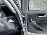 Volkswagen Golf 1.6TDi 105PS  6 HIGHLINE TOP!! - náhled 128