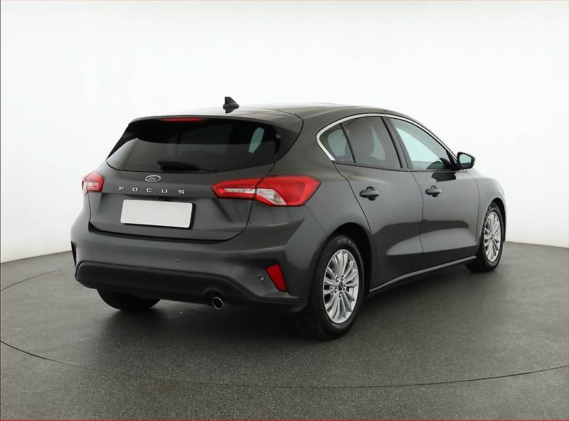 Ford Focus (2019) 1.5 TDCi, Automat, Serv.kniha - fotka 5 z 18