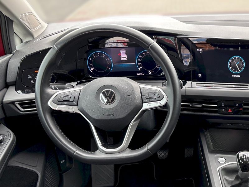 Volkswagen Golf (2022) VARIANT STYLE 1,5 TSI 6G - fotka 11 z 28