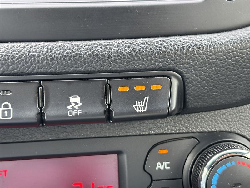 Kia Ceed 1,0 TGDi GT Line NAVI KAMERA - fotka 22 z 38