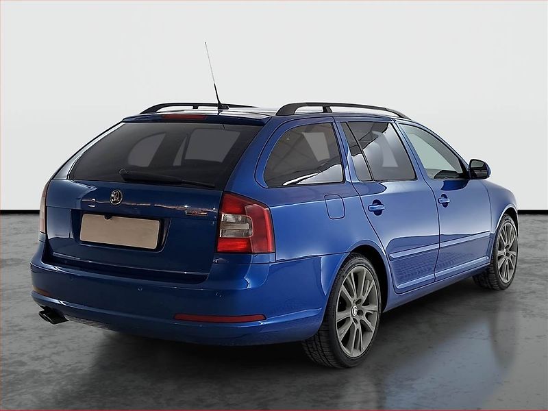 Škoda Octavia (2008) RS 2.0 TDI, Navi, Xenony - fotka 5 z 19