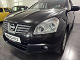 Nissan Qashqai 2,0   i 4x4 PANORAMA TAŽNÉ - náhled 25