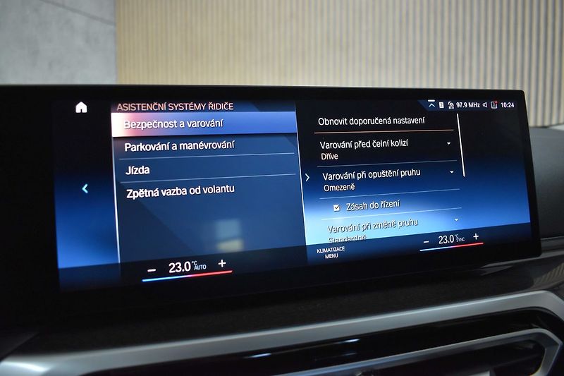 BMW Řada 3 320d xD NEZ. TOPENÍ*ZÁRUKA*ČR* - fotka 35 z 42