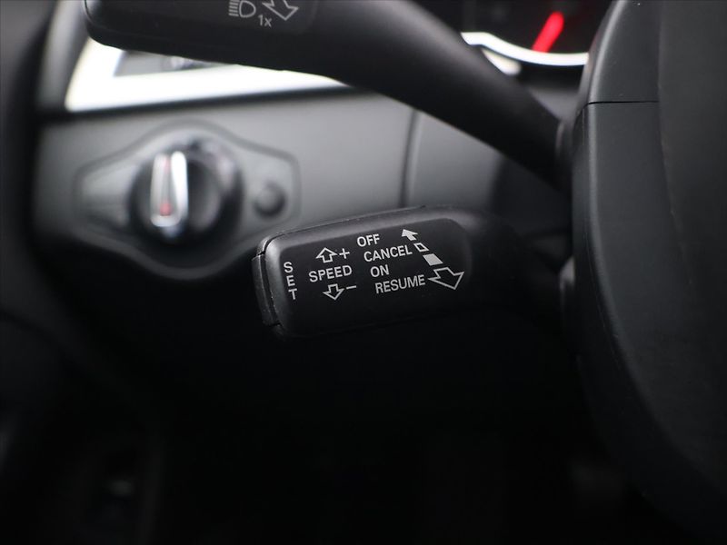 Audi A5 3,0 TDI 176KW QUATTRO SLINE - fotka 14 z 27
