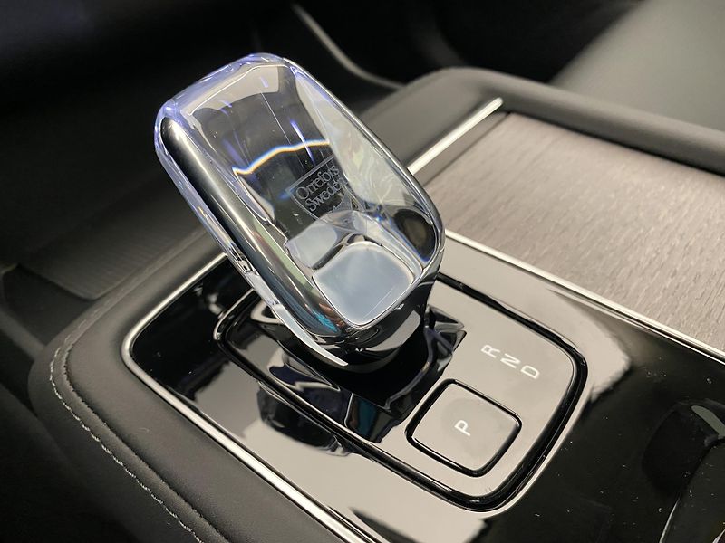Volvo XC90 (2026) T8 AWD Plug-in DARK ULTRA - fotka 39 z 68