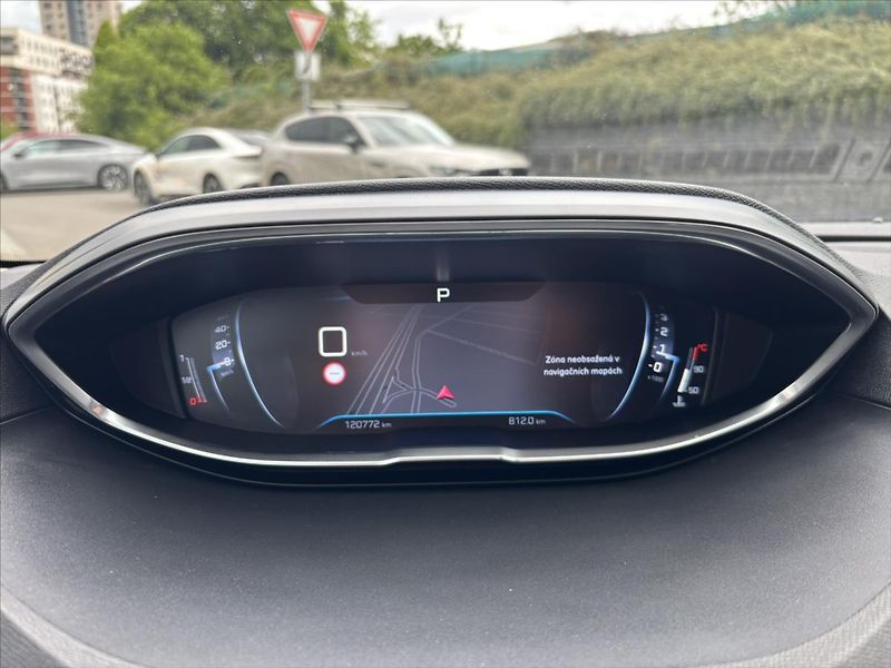 Peugeot 3008 1,2 PT AT 1.ČR PLNÝ SERVIS - fotka 37 z 37