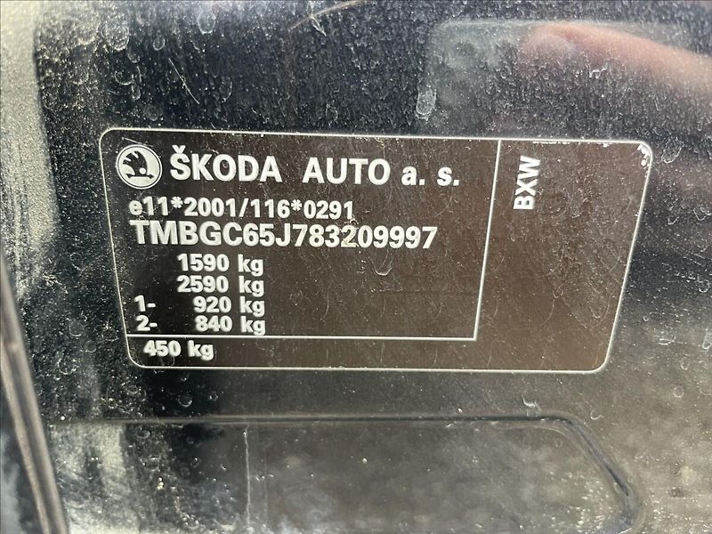 Škoda Fabia 1,4 i 63kw Klima ESP Tempomat, - fotka 25 z 35