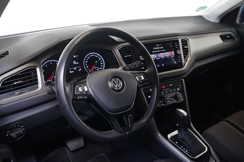 Volkswagen T-Roc - fotka 5 z 6