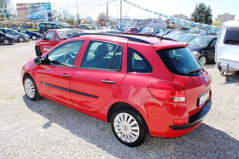 Renault Clio (2011) 1,2i EL.OKNA ABS SERVO CENTRÁL - fotka 5 z 16