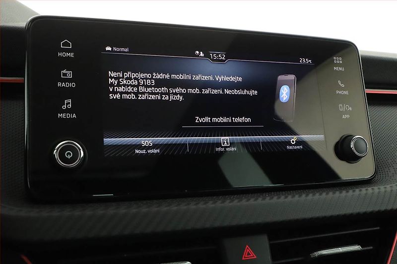 Škoda Kamiq (2026) 1.5 TSI, MONTE CARLO, AUTOMAT - fotka 18 z 20