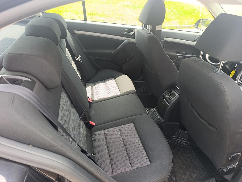 Škoda Octavia (2012) 1.2 TSi 77kw navi tažné 6-kval - fotka 14 z 21