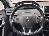 Peugeot 2008 (2018) 1.2 PT, ČR, Allure, park. - náhled 11