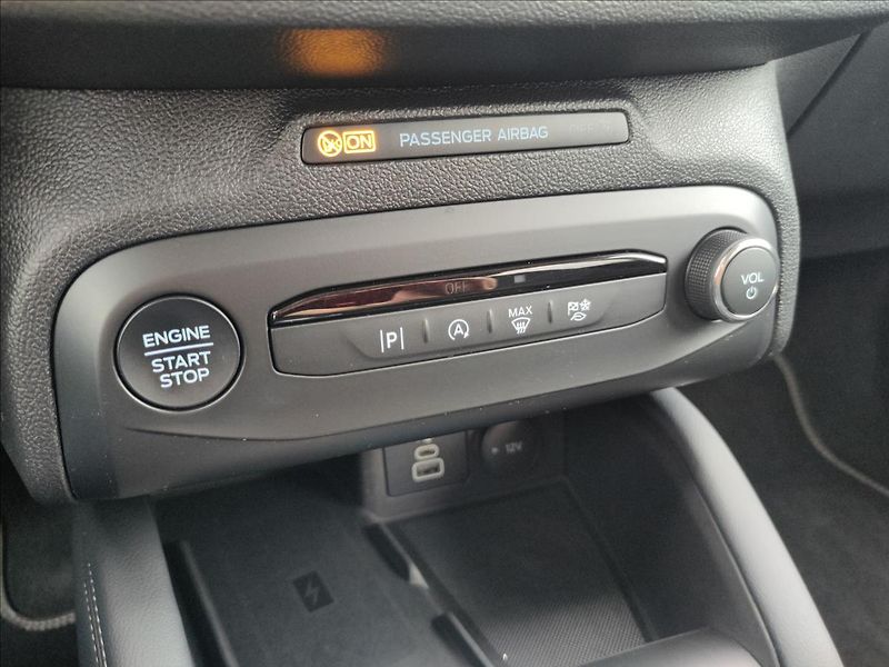 Ford Focus 1,5 EcoBlue 85kW TitaniumX AUT - fotka 29 z 41