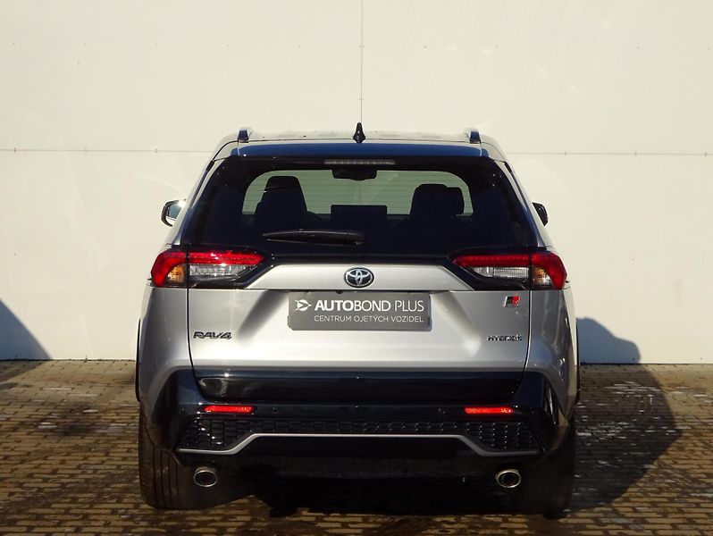 Toyota RAV4 2.5 HSD e-CVT AWD GR-Sport - fotka 9 z 24