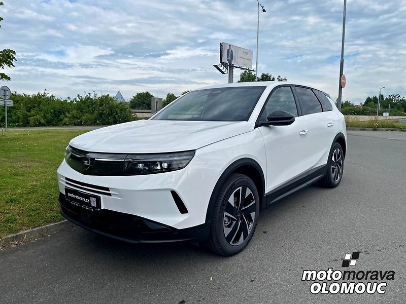Opel Grandland (2025) MHEV 1.2T 145k GS AT6 - fotka 1 z 26