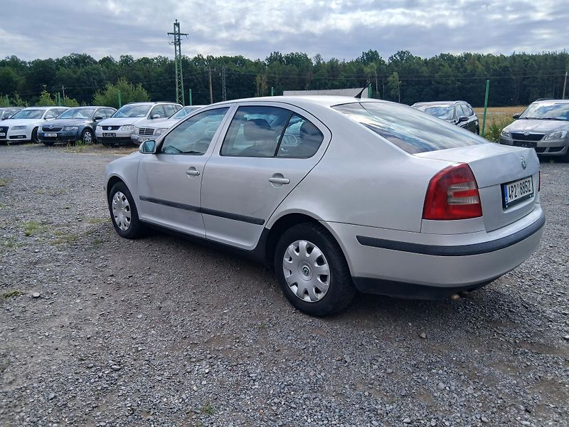 Škoda Octavia 1.9 TDI, nová STK - fotka 13 z 27