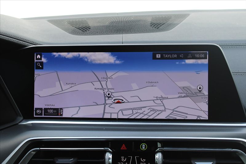 BMW X6 xDrive M50d 294kW LASER DPH ČR - fotka 20 z 30