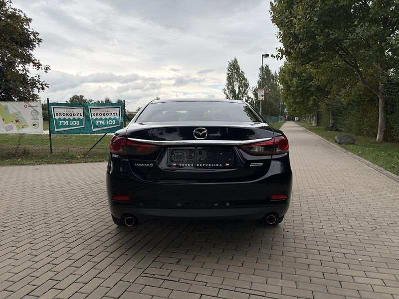 Mazda 6 2.0 Sports-Line - fotka 18 z 33