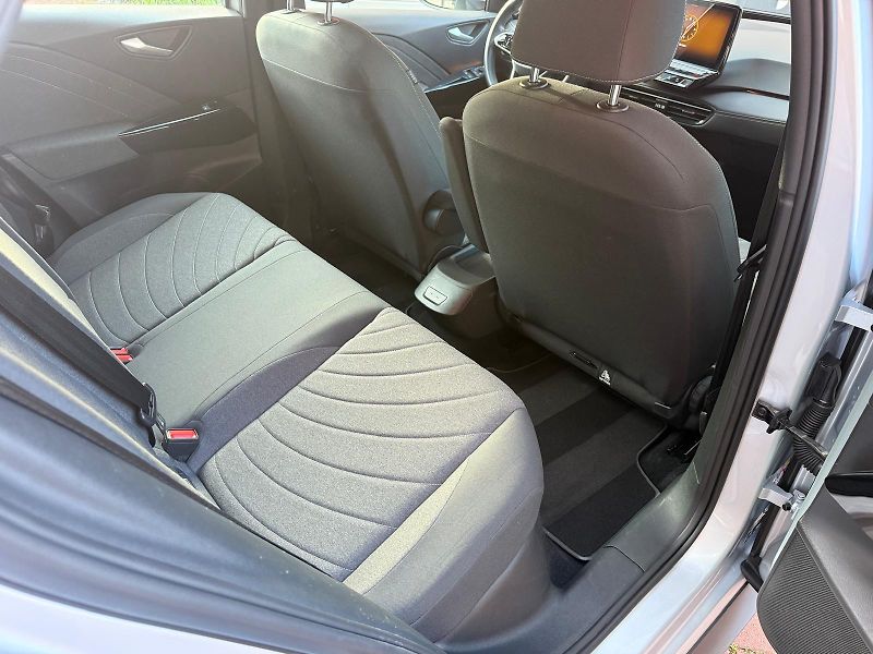 Volkswagen ID.3 (2023) Pro,62kWh,ACC,LED,Facelift2024 - fotka 19 z 21