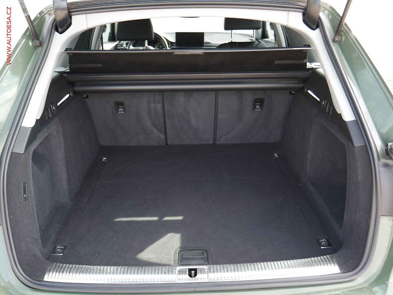 Audi A4 (2023) 2.0TDi, AT, LED, kůže, +ALU - fotka 7 z 19