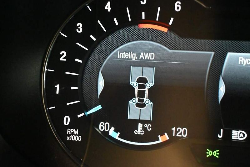 Ford S-MAX (2022) 2.0 ST-LINE 140 KW 4x4 LED ACC - fotka 24 z 43