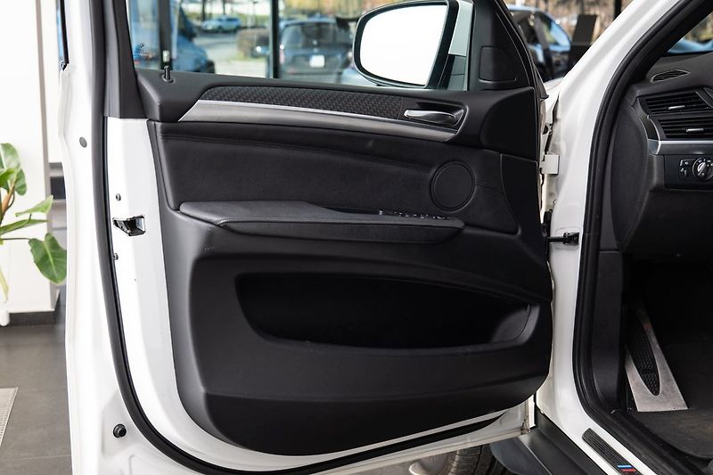 BMW X6 30d 360/M-paket/Kůže - fotka 7 z 21