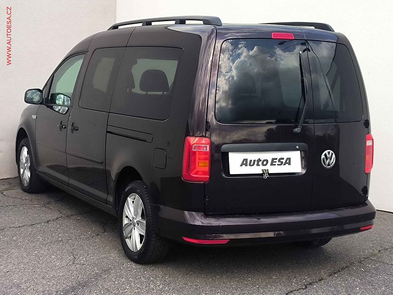 Volkswagen Caddy (2015) 2.0TDi MAXi 7míst - fotka 6 z 20