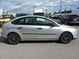 Ford Focus 1,6 16V NOVÁ STK,Klimatizace ! - náhled 7