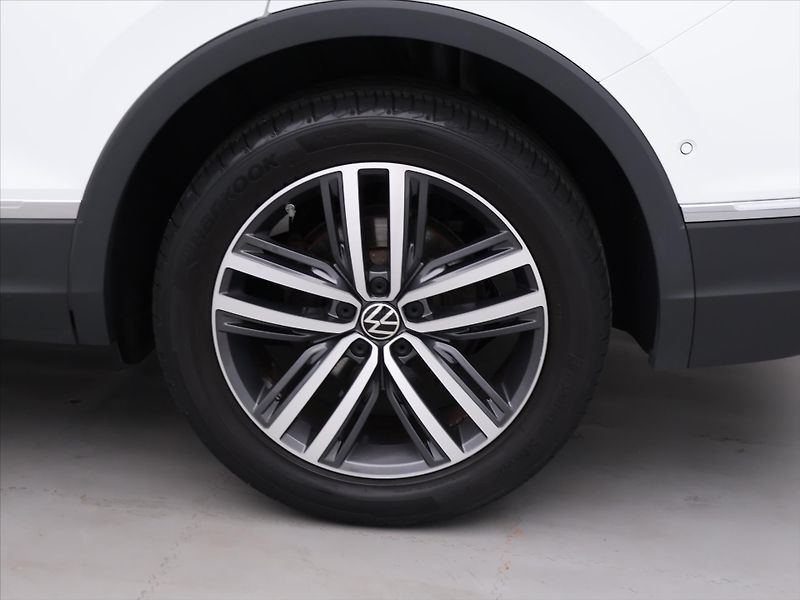 Volkswagen Tiguan Allspace 2,0 TDI - fotka 24 z 31