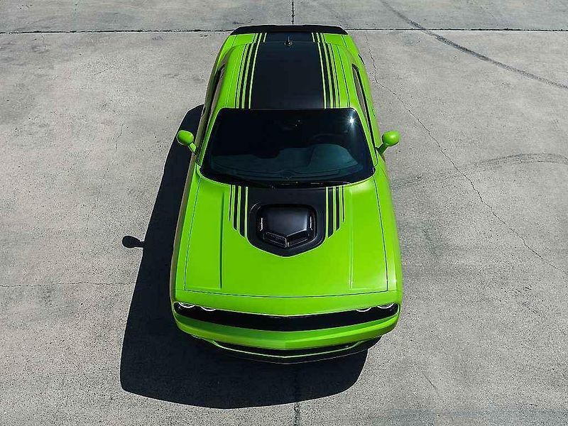 Dodge Challenger.