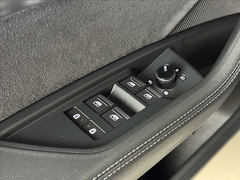 Audi e-tron 300kW Sportback S-Line Matrix - fotka 22 z 50