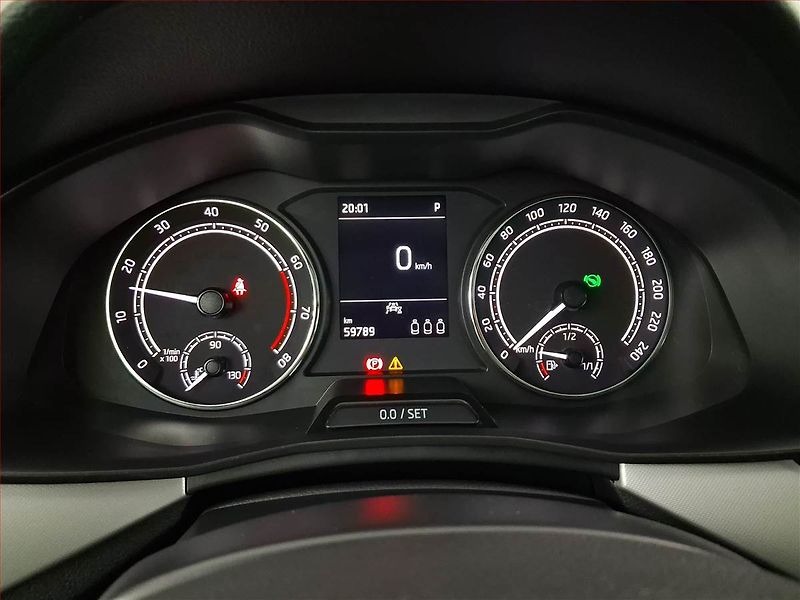 Škoda Scala (2022) 1.0 TSI, Automat, Tempomat - fotka 11 z 19